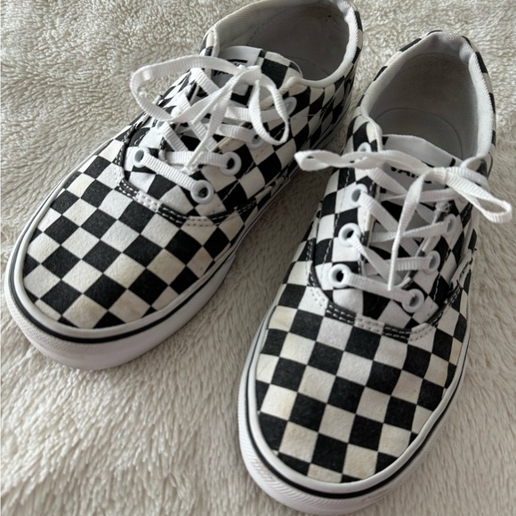 Vans original canvas lace up low-top checkered black and white sneakers - Picture 4 of 11
